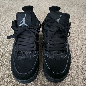 Jordan 4 size 6M 7.5 W/kids barely worn